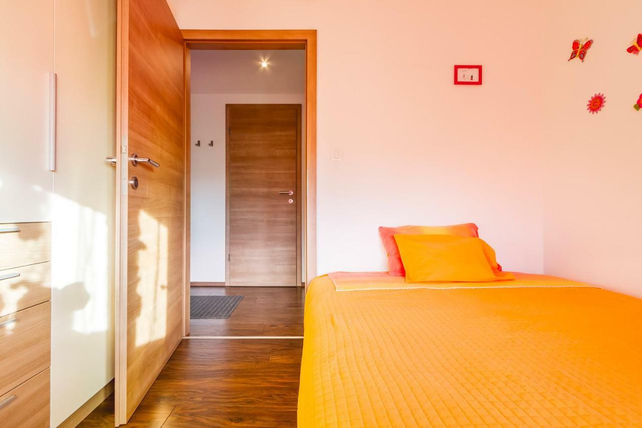 Apartment Lena Rijeka Exteriör bild