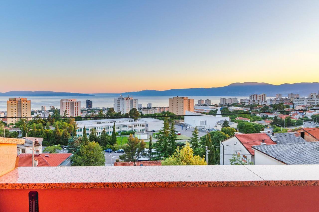 Apartment Lena Rijeka Exteriör bild