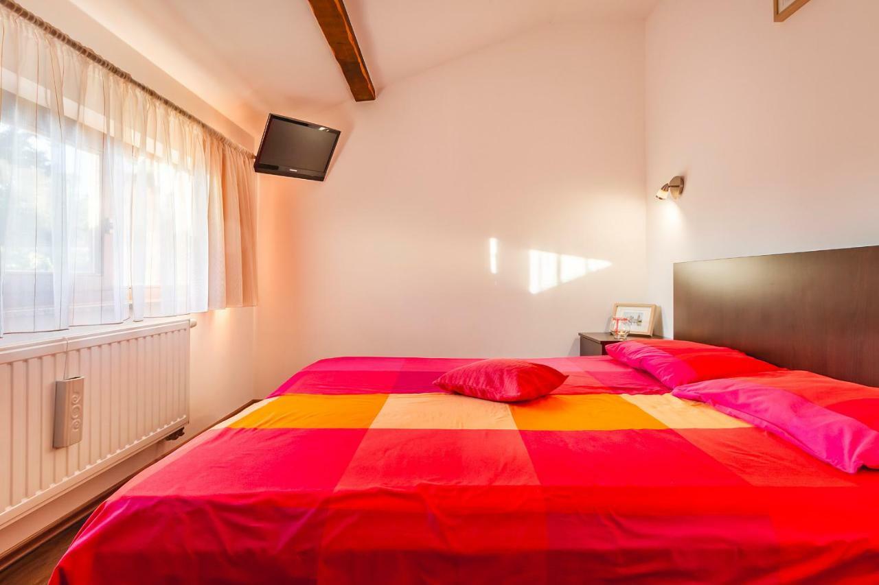 Apartment Lena Rijeka Exteriör bild